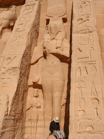 Foto Kolosstatue König Ramses II