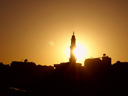 Foto Sonnenuntergang über der Stadt