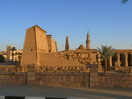 Luxor Tempel bei Sonnenuntergang